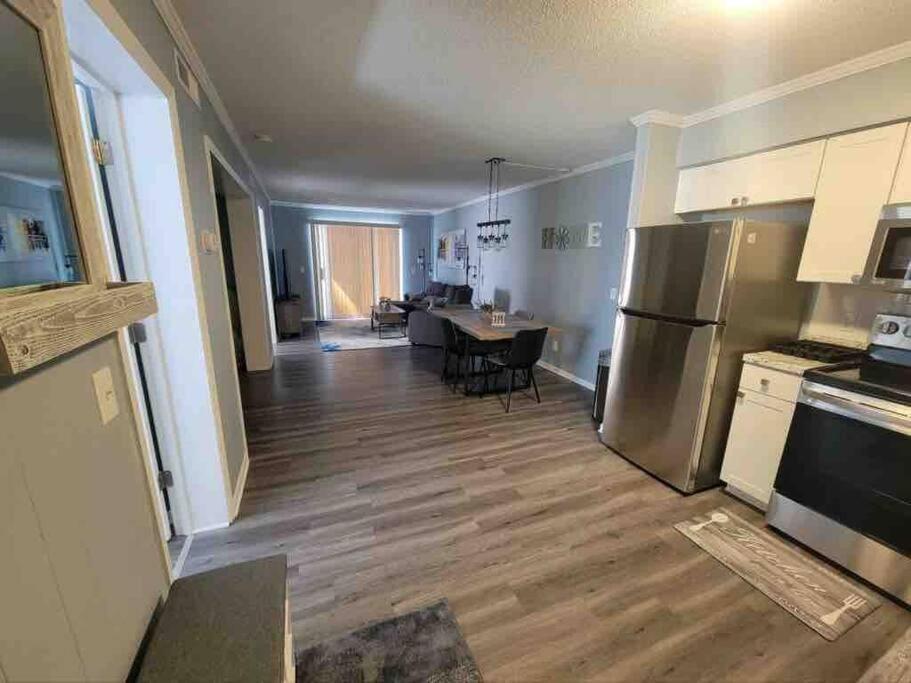 2022 Renovated 2-Bdrm Cozy, Lovely Condo W/Parking! Pulau Hilton Head Luaran gambar