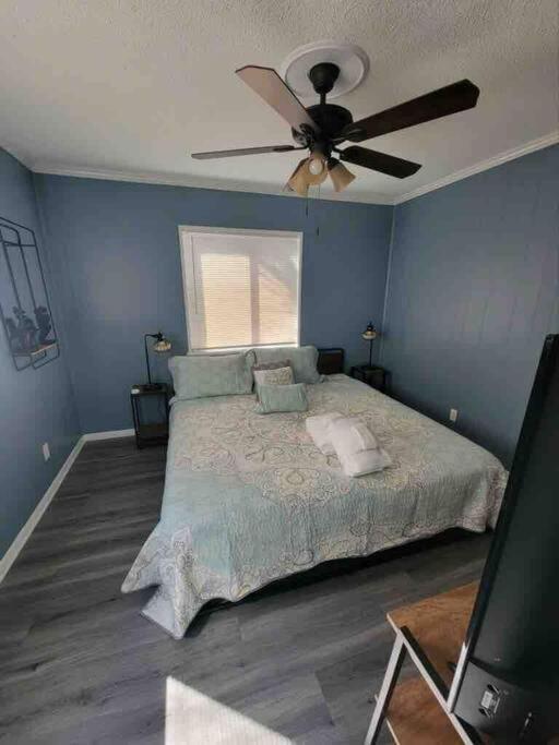 2022 Renovated 2-Bdrm Cozy, Lovely Condo W/Parking! Pulau Hilton Head Luaran gambar
