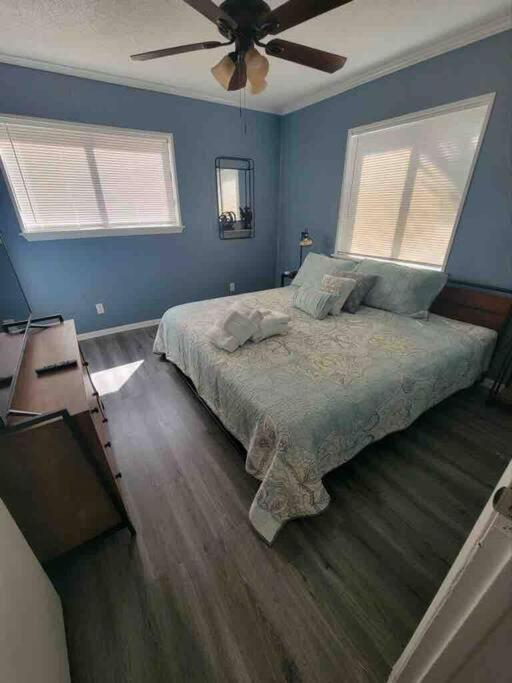 2022 Renovated 2-Bdrm Cozy, Lovely Condo W/Parking! Pulau Hilton Head Luaran gambar