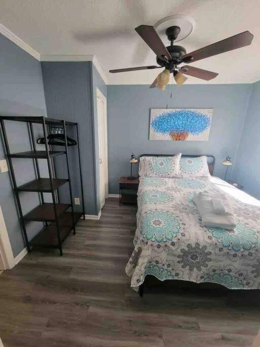 2022 Renovated 2-Bdrm Cozy, Lovely Condo W/Parking! Pulau Hilton Head Luaran gambar