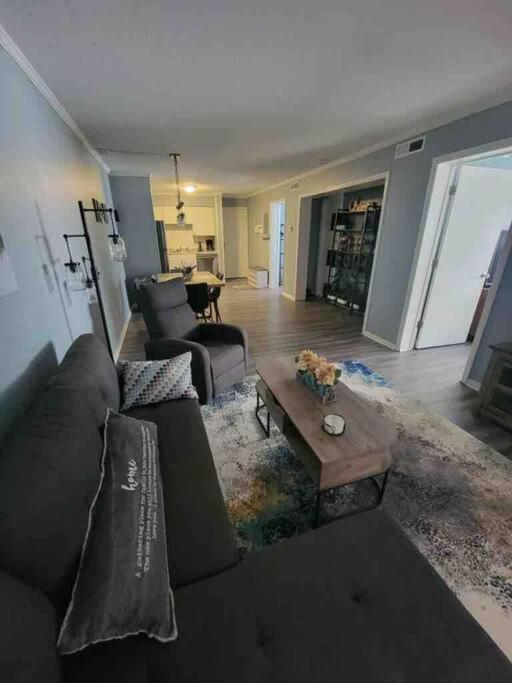 2022 Renovated 2-Bdrm Cozy, Lovely Condo W/Parking! Pulau Hilton Head Luaran gambar