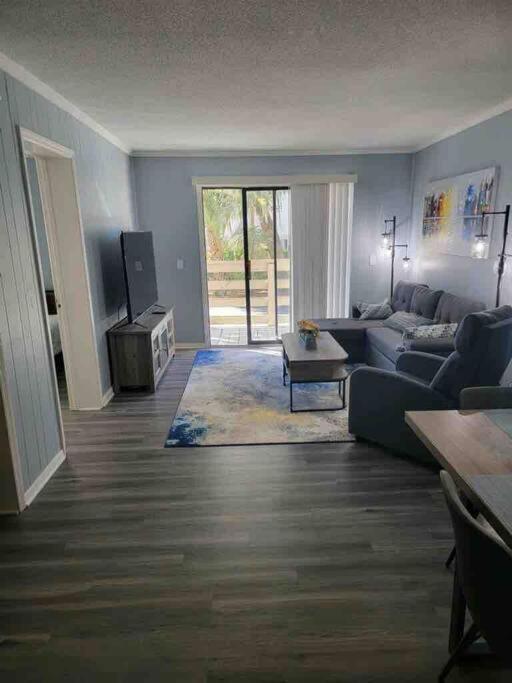 2022 Renovated 2-Bdrm Cozy, Lovely Condo W/Parking! Pulau Hilton Head Luaran gambar