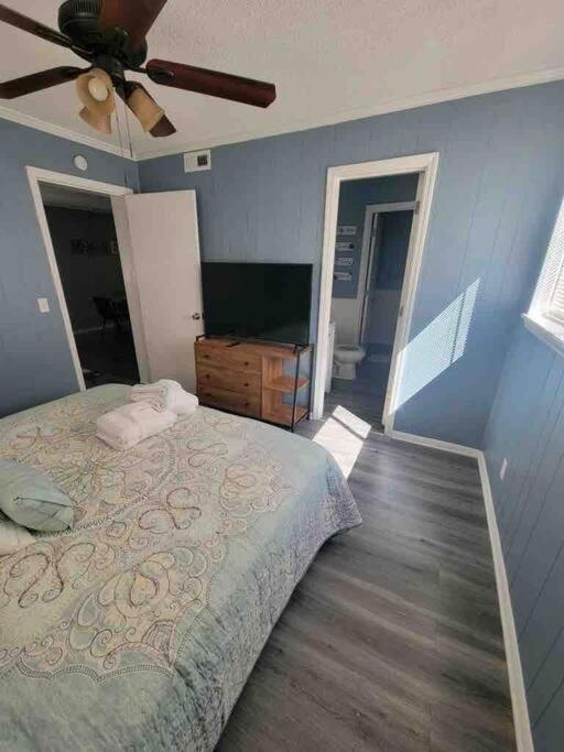 2022 Renovated 2-Bdrm Cozy, Lovely Condo W/Parking! Pulau Hilton Head Luaran gambar