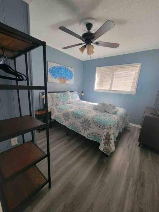 2022 Renovated 2-Bdrm Cozy, Lovely Condo W/Parking! Pulau Hilton Head Luaran gambar