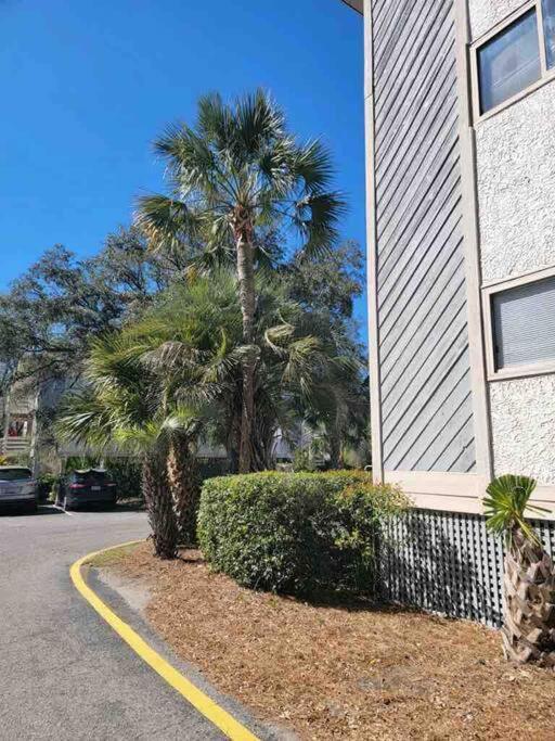 2022 Renovated 2-Bdrm Cozy, Lovely Condo W/Parking! Pulau Hilton Head Luaran gambar